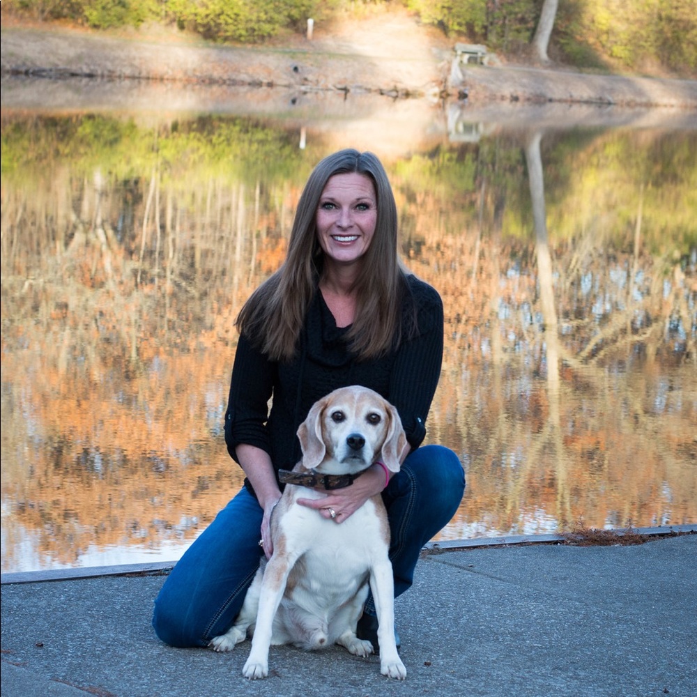 Meet your Posher, Laura